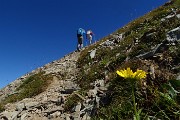 60 Agganciamo il sentiero che sale dal Passo Valsanguigno Nord